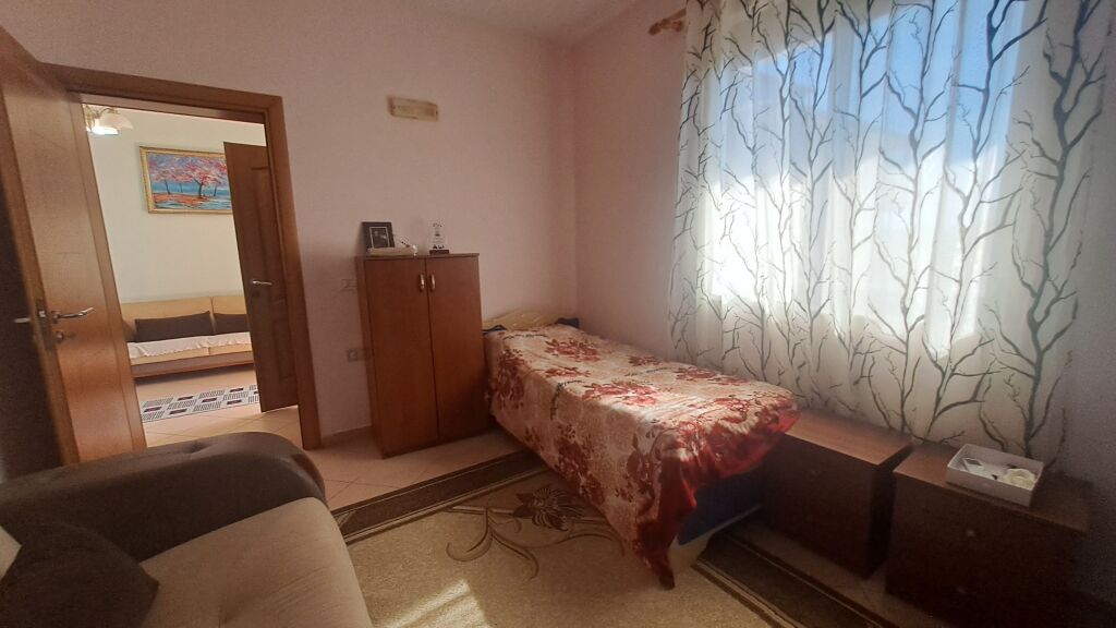 Appartamento 3+1+2 - Unaza Durrës