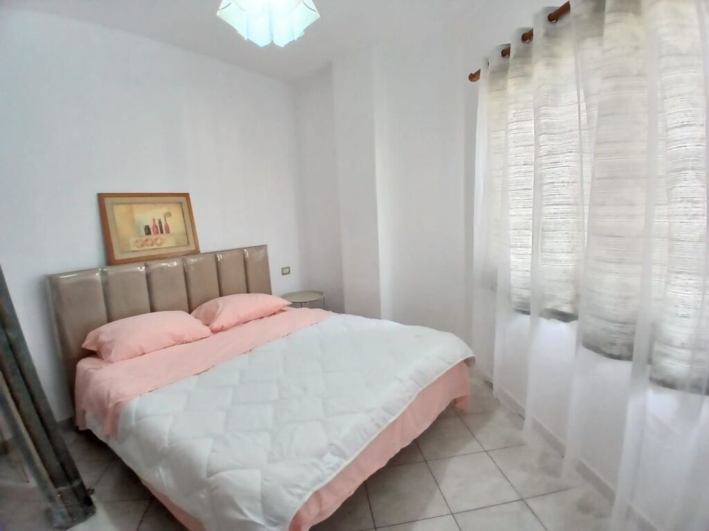Jepet me qera apartament 2+1 Harry Fulls 50,000 Leke