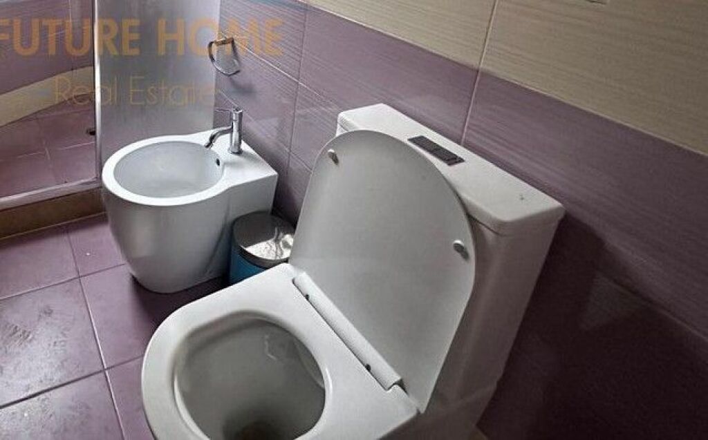 Shitet Apartament 2+1+2,Liqeni i Thatë,Tiranë
