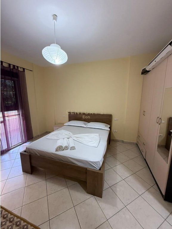 Shitet Apartament 1+1 – Shkëmbi i Kavajës | Vijë e Parë Deti