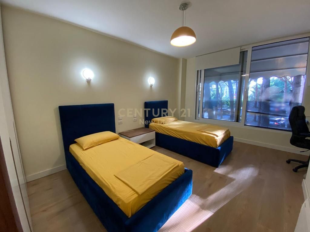 SHITET APARTAMENT 2+1+2T NE MALIN E ROBIT!