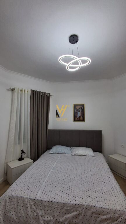AFFITTASI APPARTAMENTO 1+1 IN CENTRO 70.000 LEKE