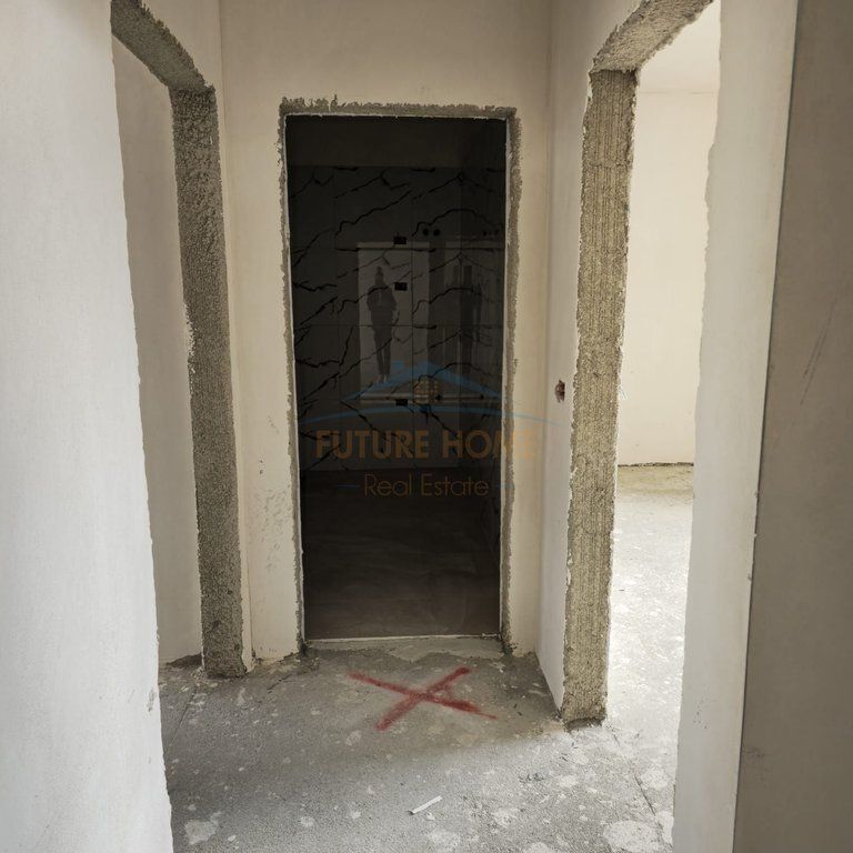 In vendita, Appartamento 2+1+2, Laprake, Tirana