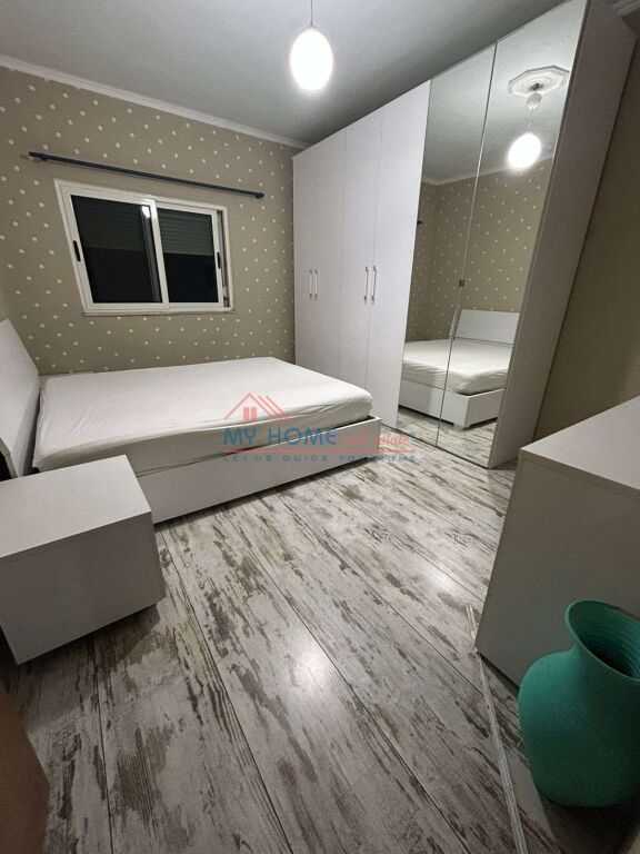 Apartment 2+1 for rent at Komuna e Parisit