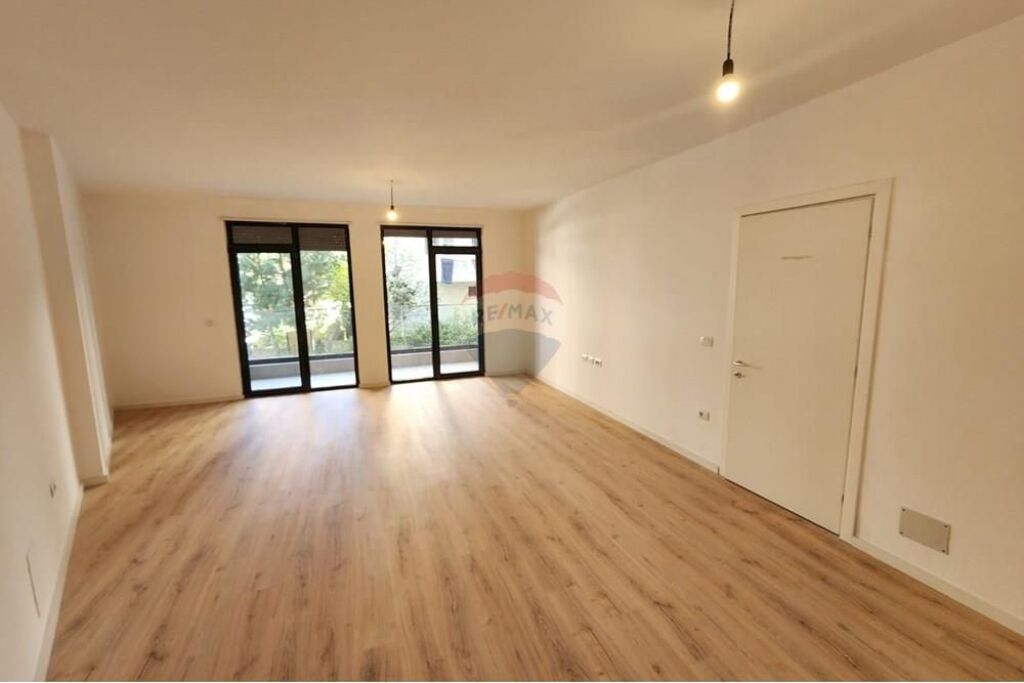Apartament 2+1+2 ne shitje , Kopshti Zoologjik