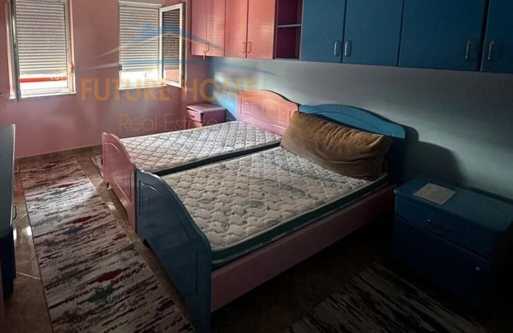 Shitet Apartament 2+1+2,Liqeni i Thatë,Tiranë