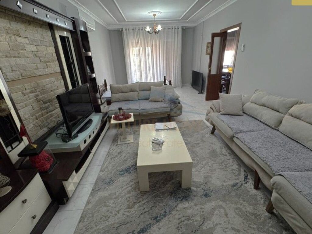 For sale, Apartment 2+1+2, Laprake, Tirane