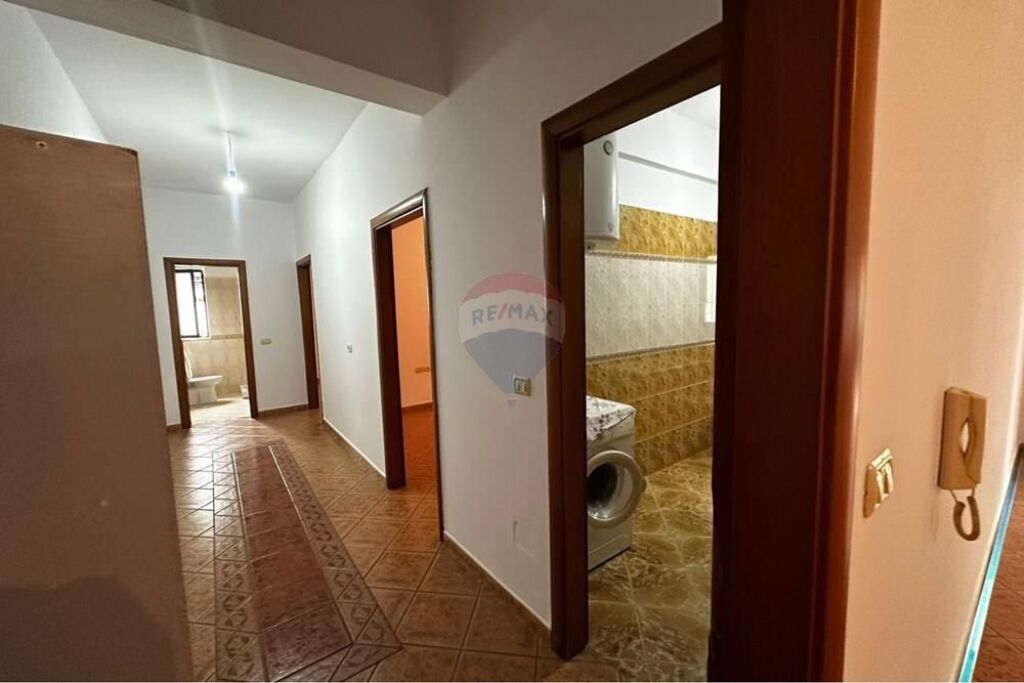 🏡 Apartament 2+1+2 për Shitje – Vlorë