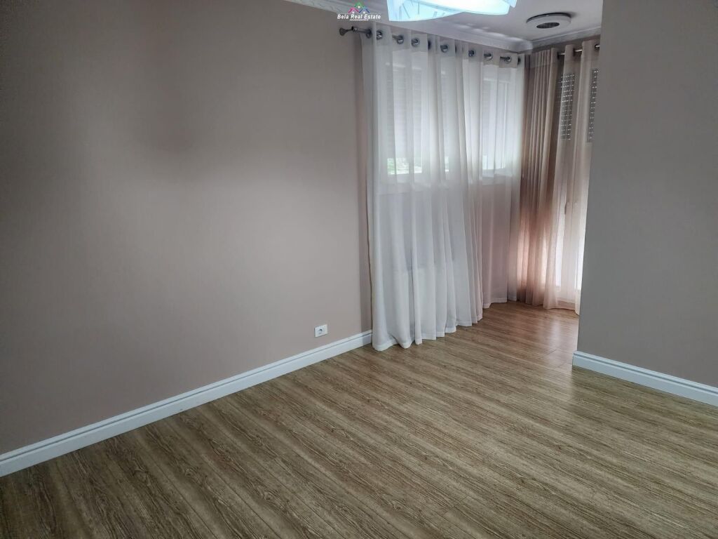 Vile 2 Kateshe Me Qera 3+1 Tek Long Hill Residence (ID BV22238) Tirane.