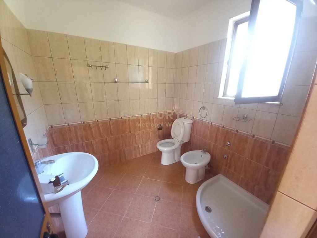SECOND FLOOR OF A VILLA FOR RENT