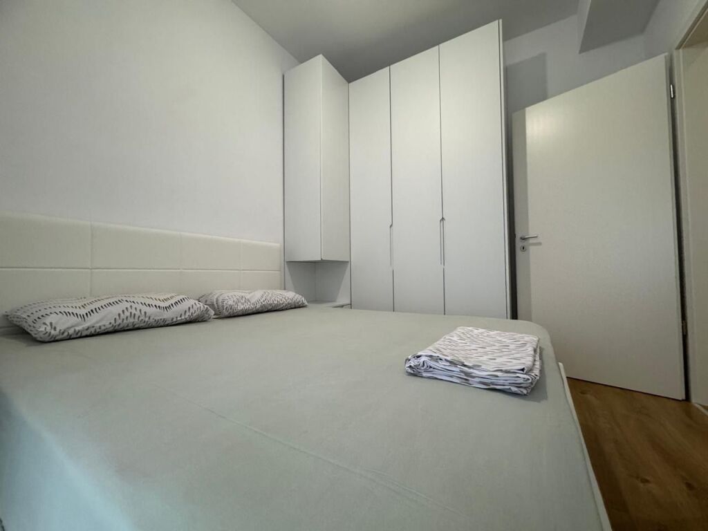 Jepet me qira Apartament 1+1 Rezidenca Kaimi 45,000 lek
