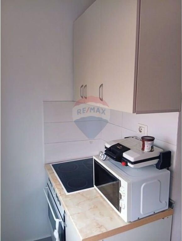Apartment - For Rent - Brryli, Tirana
