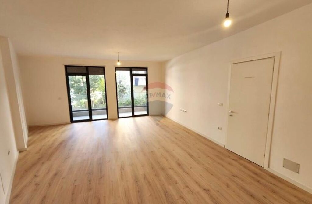 Apartament 2+1+2 Për Shitje ,Kopshti Zoologjik ID: 530601003-178