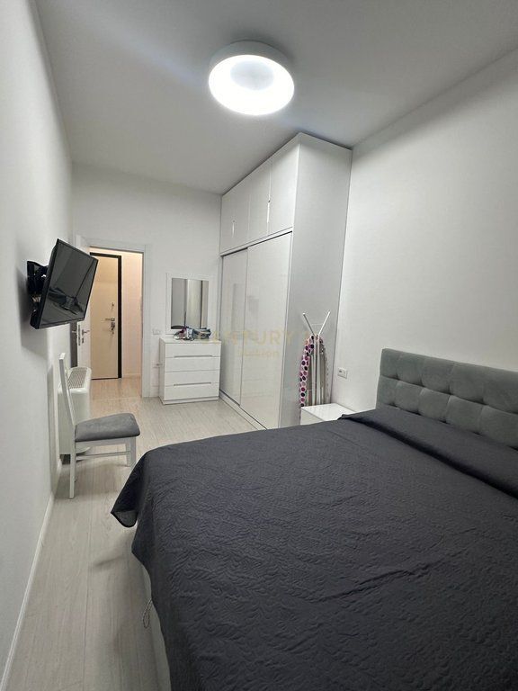 JEPET ME QIRA APARTAMENT 1+1 TE SQUARE 21 750 €