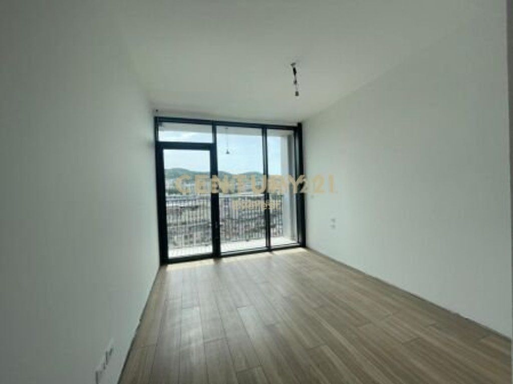 LAKE VIEW, AFFITTO AMBIENTE PER UFFICIO 2+1+2+DEPOSITO! 1.600 € /Mese Sup. Totale 134m2