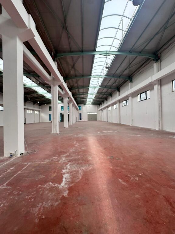Warehouse for rent Prush