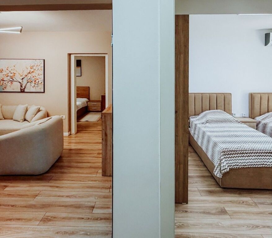 🏡 Apartament luksoz 2+1 + garderobë me qira në Qendër (Myslym Shyri)
