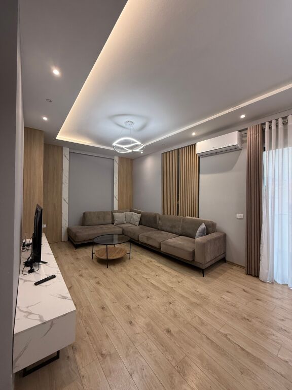 🏠FOR RENT Apartment 2+1+2 & 2 Parking Spaces 📍Barrikadave Street, Center 🏢4th Floor, new building with elevator 📐Area: 100m² 💶Price: 1500€