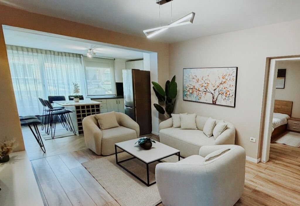 🏡 Apartament luksoz 2+1 + garderobë me qira në Qendër (Myslym Shyri)