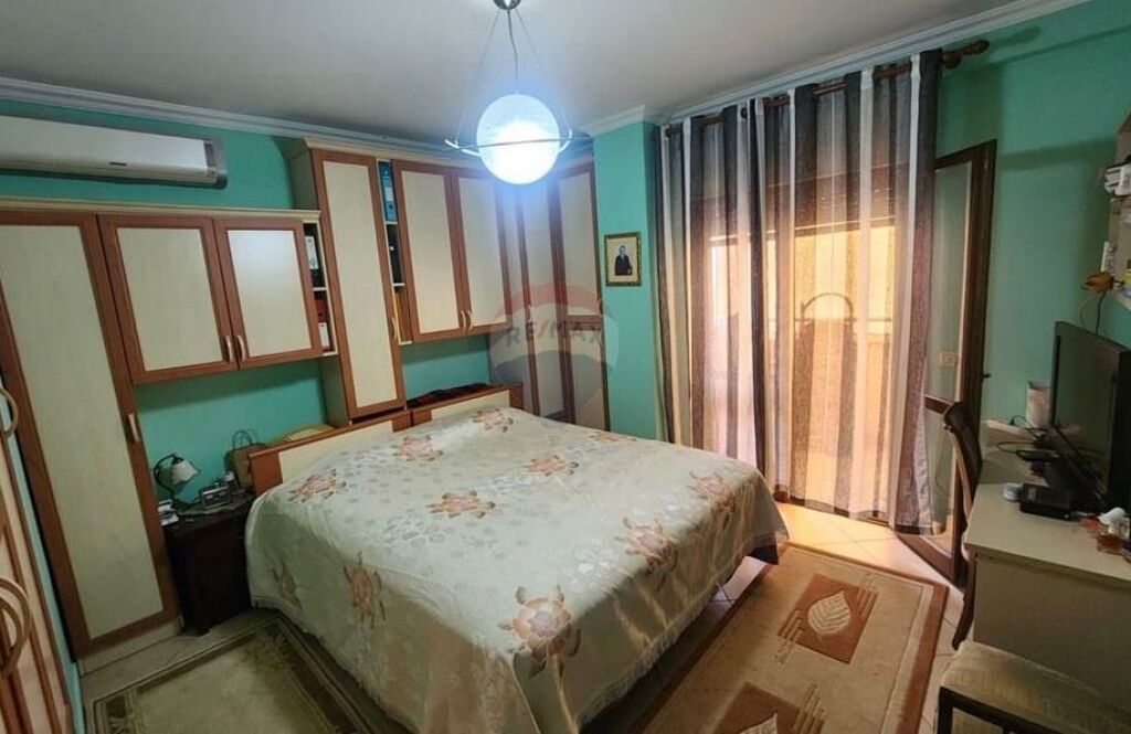 Apartament 2+1+2 per shitje Komuna e Parisit ID: 530601005-259