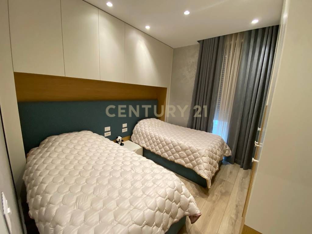 Shitet Apartament 2+1+2 në Rezidencën Erli ! 260,000 € Sip. Totale  92m2