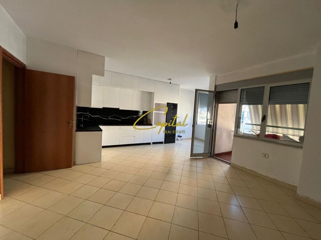 FOR SALE APARTMENT 2+1 DIBRA STREET 33,000,000 LEKE