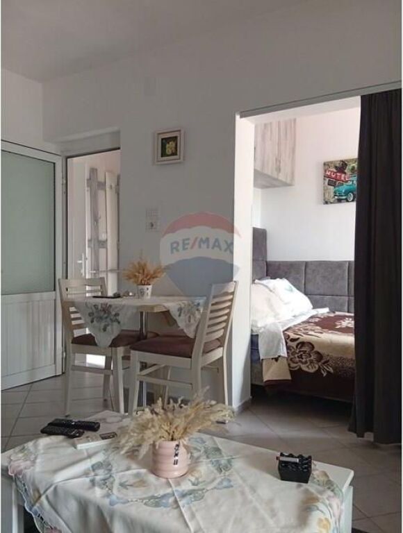 Apartment - For Rent - Brryli, Tirana
