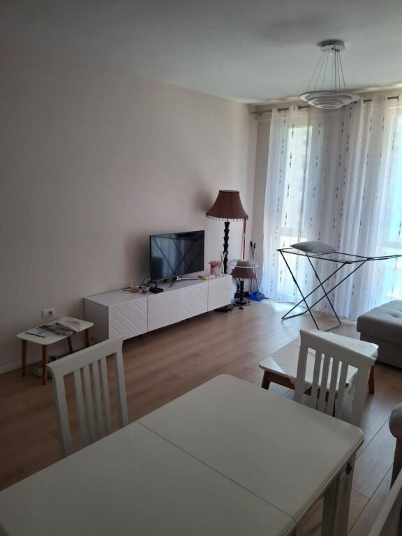 Former Aviation Field 2+1+2 For rent