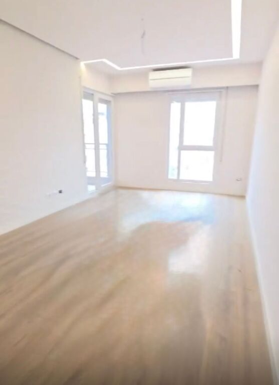 Apartament per shitje prane Shkolles se Kuqe