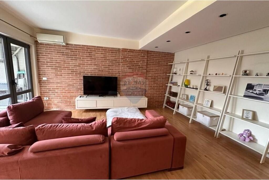 Apartament - Për Shitje - Selvia, Tiranë