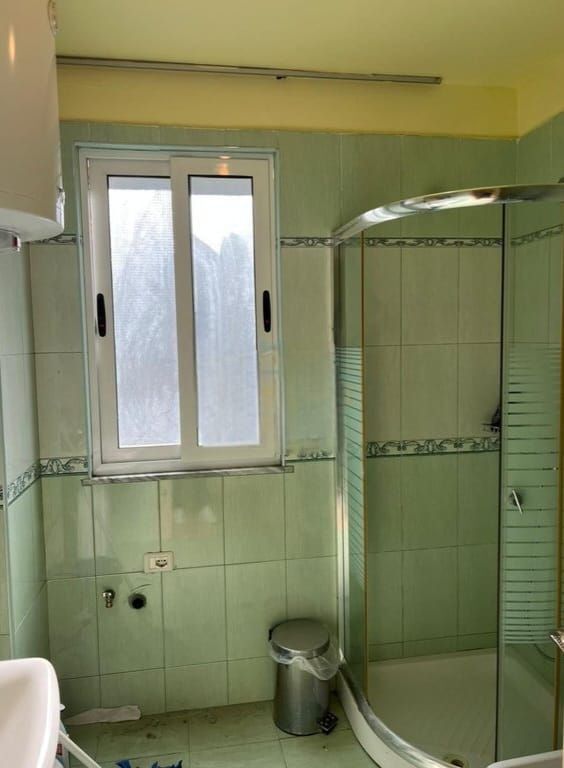 Apartament 2+1, për Shitje ne zonën e Freskut