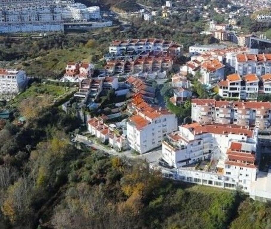 Vilë - Për Shitje - Kodra e Diellit, Tiranë(ID: 530581010-69)