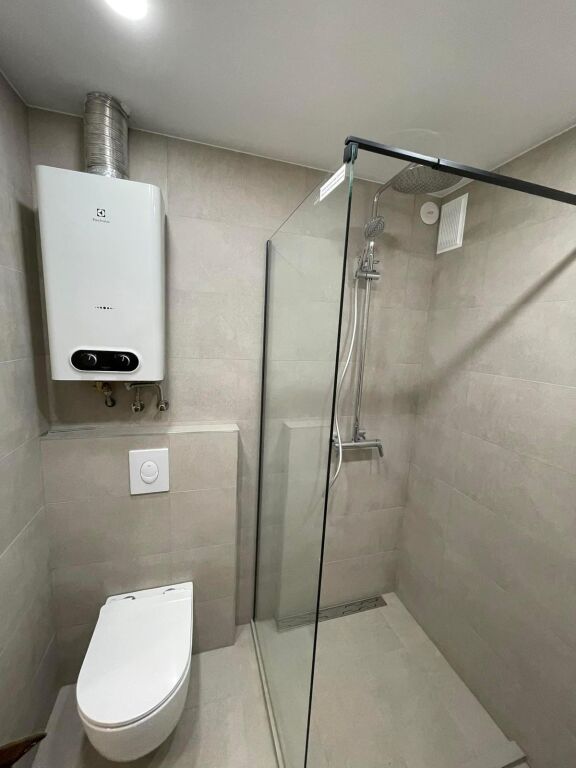 Jepet me qera apartament 2+1 tek Kodra e Dillit vendodhje fantastike pa shkuar tek rezidenca 1 prane Eleonores!