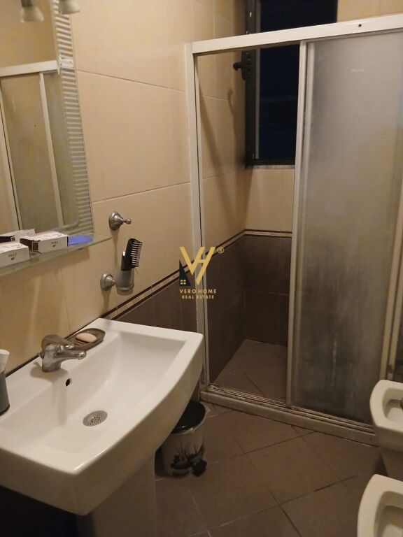 JEPET APARTAMENT 2+1+BLK ME QERA NE SELITE 45.000 LEKE