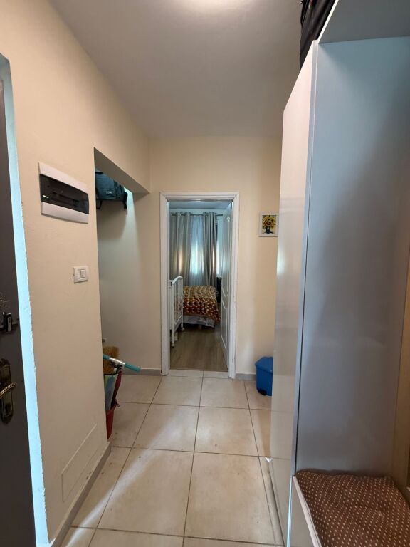 🔑 Shitet Apartament 1+1 – Harry Fultz, Tiranë