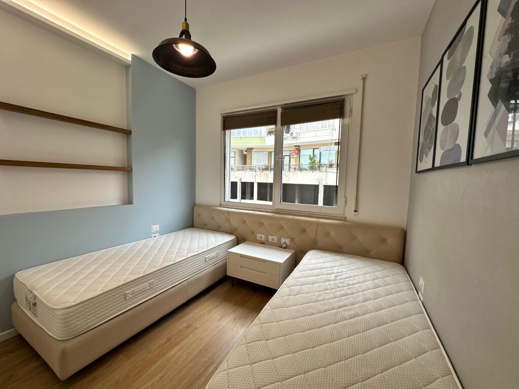 Apartament 2+1+2 me parkim per qira te Kopshti Zoologjik