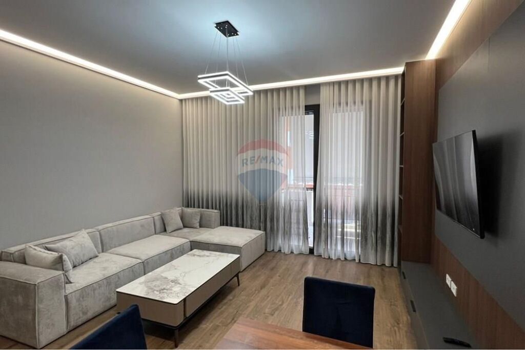 Apartament - Për Qira - Kompleksi Delijorgji, Tiranë