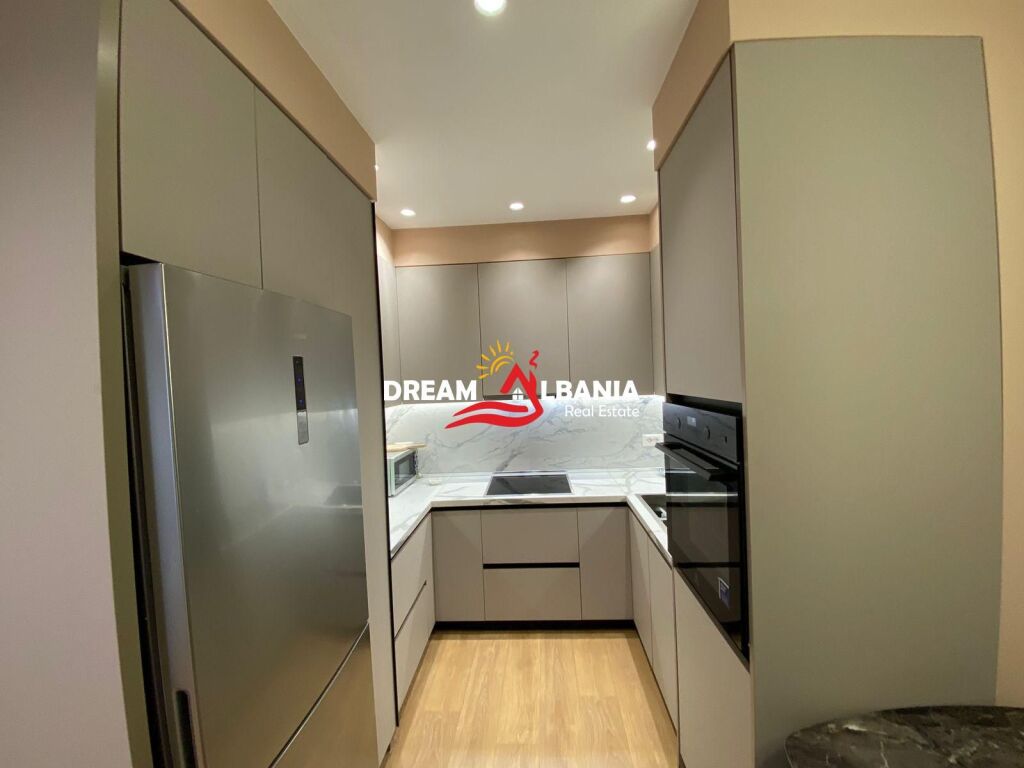 Apartament 2+1 me qera ne Rr Dibres, prane Hotel Elisa (ID 42215258 )
