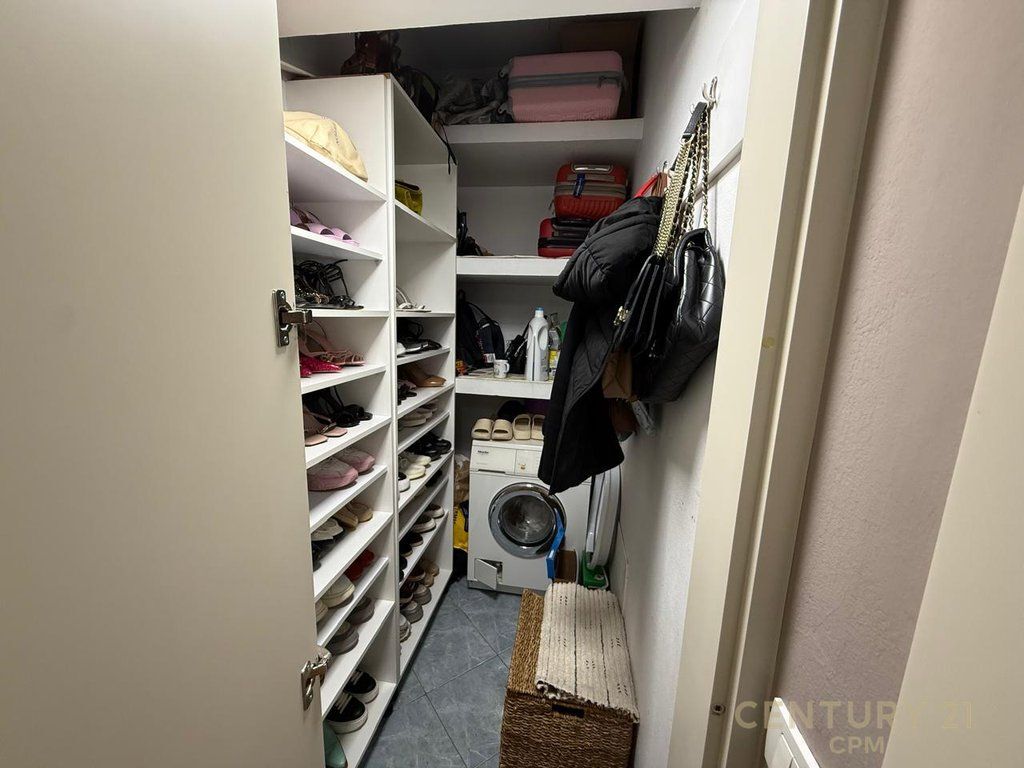 AT THE PARIS MUNICIPALITY NEAR KRISTAL CENTER WE OFFER 2+1 APARTMENT FOR RENT 1,100 € /Month