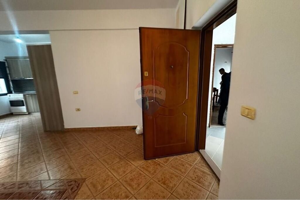 🏡 Apartament 2+1+2 për Shitje – Vlorë