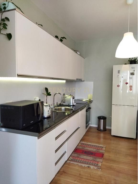 APARTAMENT 1+1 ME QIRA TEK TREGU ELEKTRIK