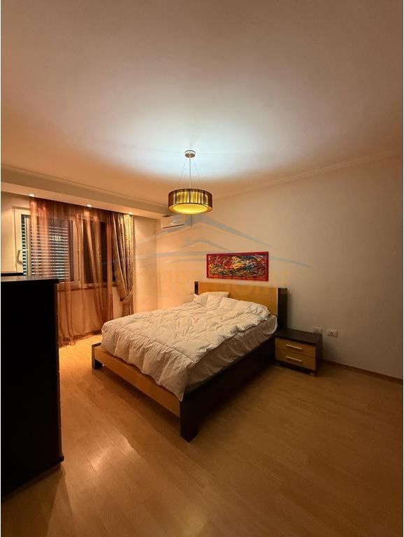 Shitet, Duplex, Rezidenca Kodra e Diellit 1, Tiranë