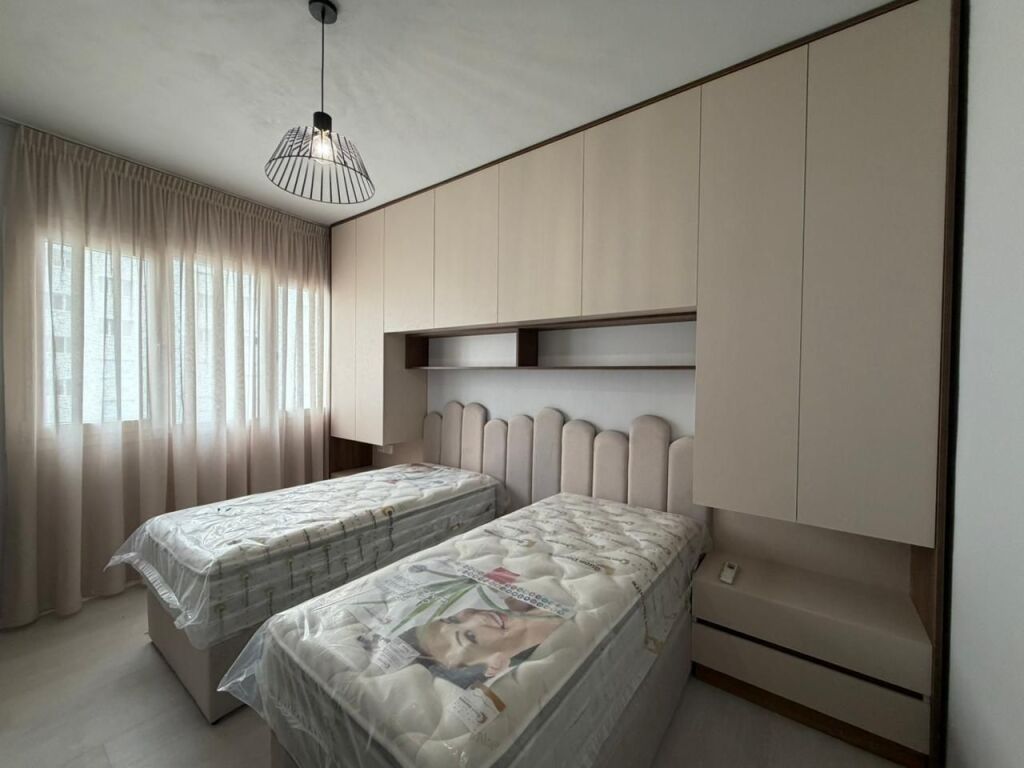 Appartamento 2+1+Parcheggio in affitto presso River Residence ad Astir.