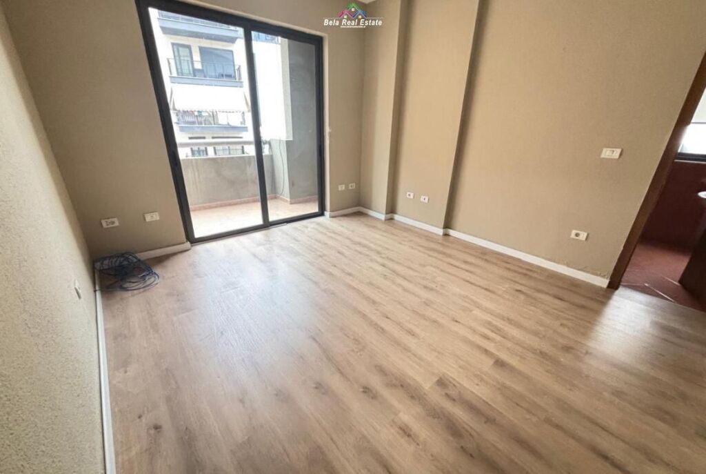 Zyre Me Qera tek Rruga e Kosovareve ( ID BZ2868) Tirane