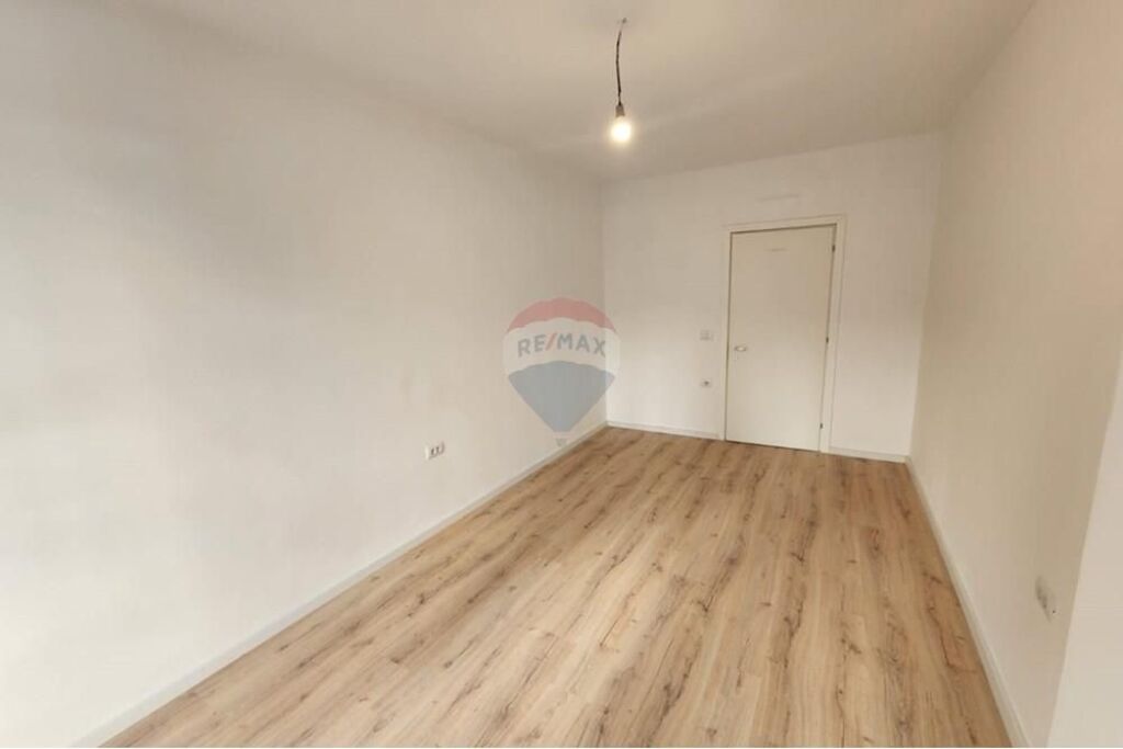 Apartament 2+1+2 ne shitje , Kopshti Zoologjik
