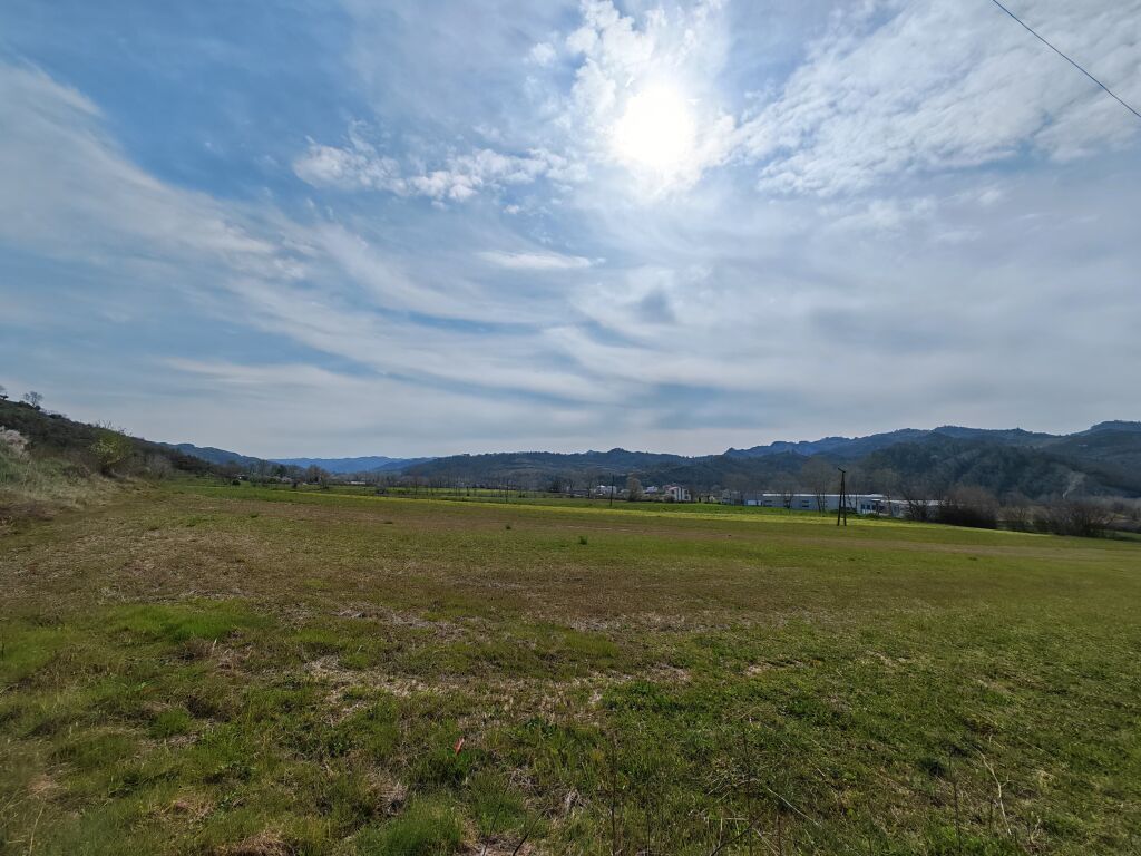 Land for sale in Peze near Lapidari