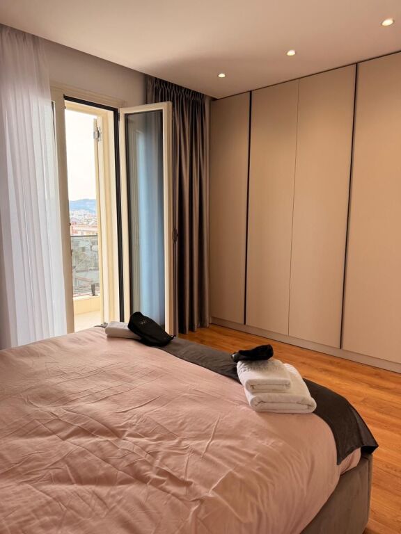 APARTAMENT 1+1 BALLKON -PËR QIRA 🏡