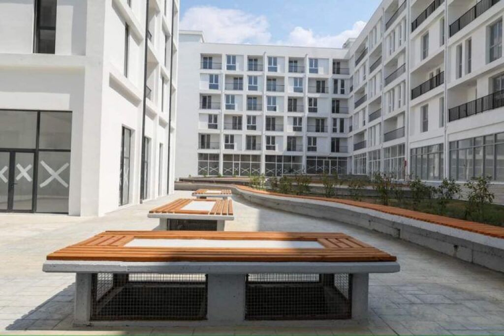 Apartament 2+1+2 Ne Rrugen 5 Maji per Qira. 400 € /Muaj