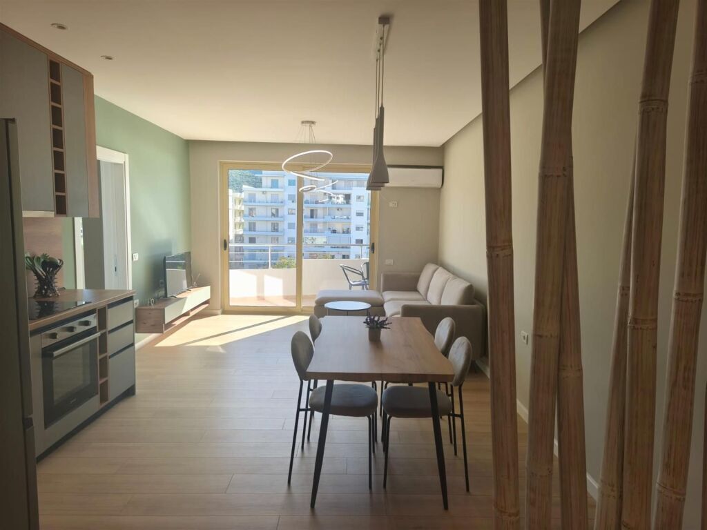 Super Apartament 2+1 Lungomare Vlore