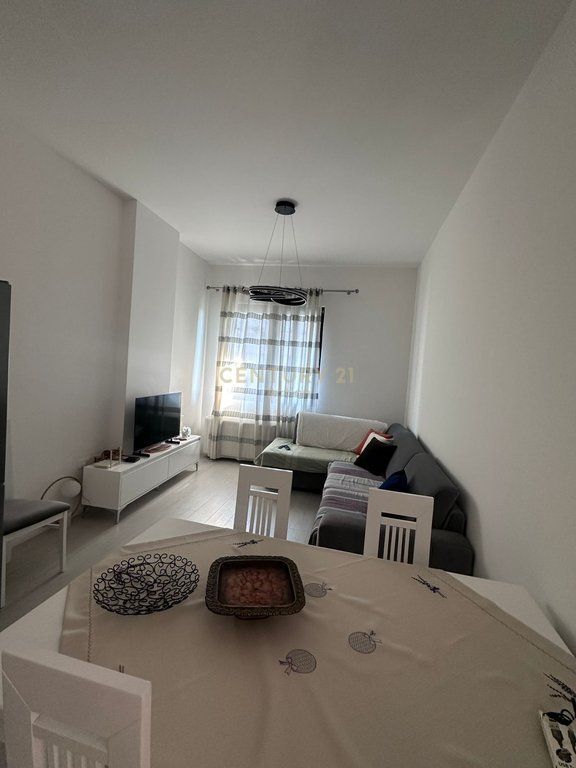 AFFITTASI APPARTAMENTO 1+1 A SQUARE 21! 750 € /Mese Superficie Totale 66m2